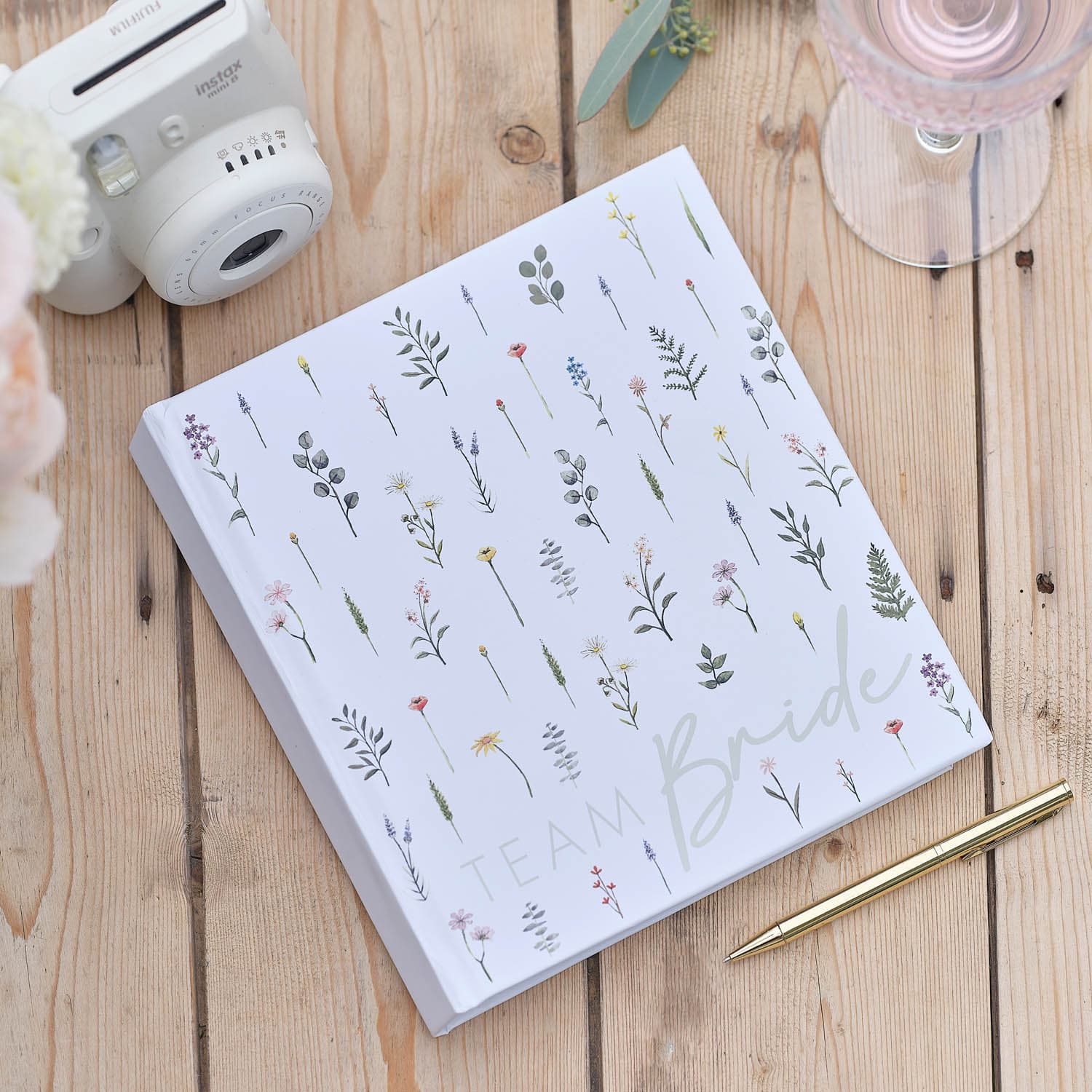 Bilde av Floral Team Bride Gjestebok & Fotoalbum