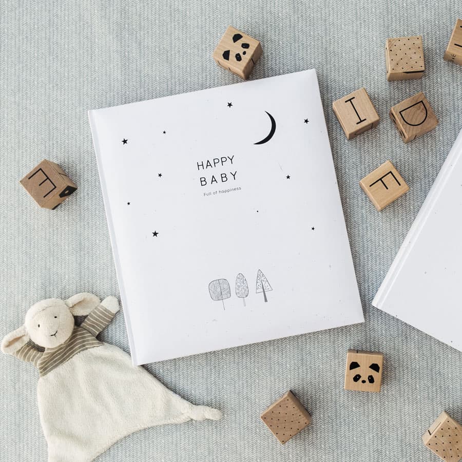 Bilde av Babyalbum med norsk tekst og hvite sider